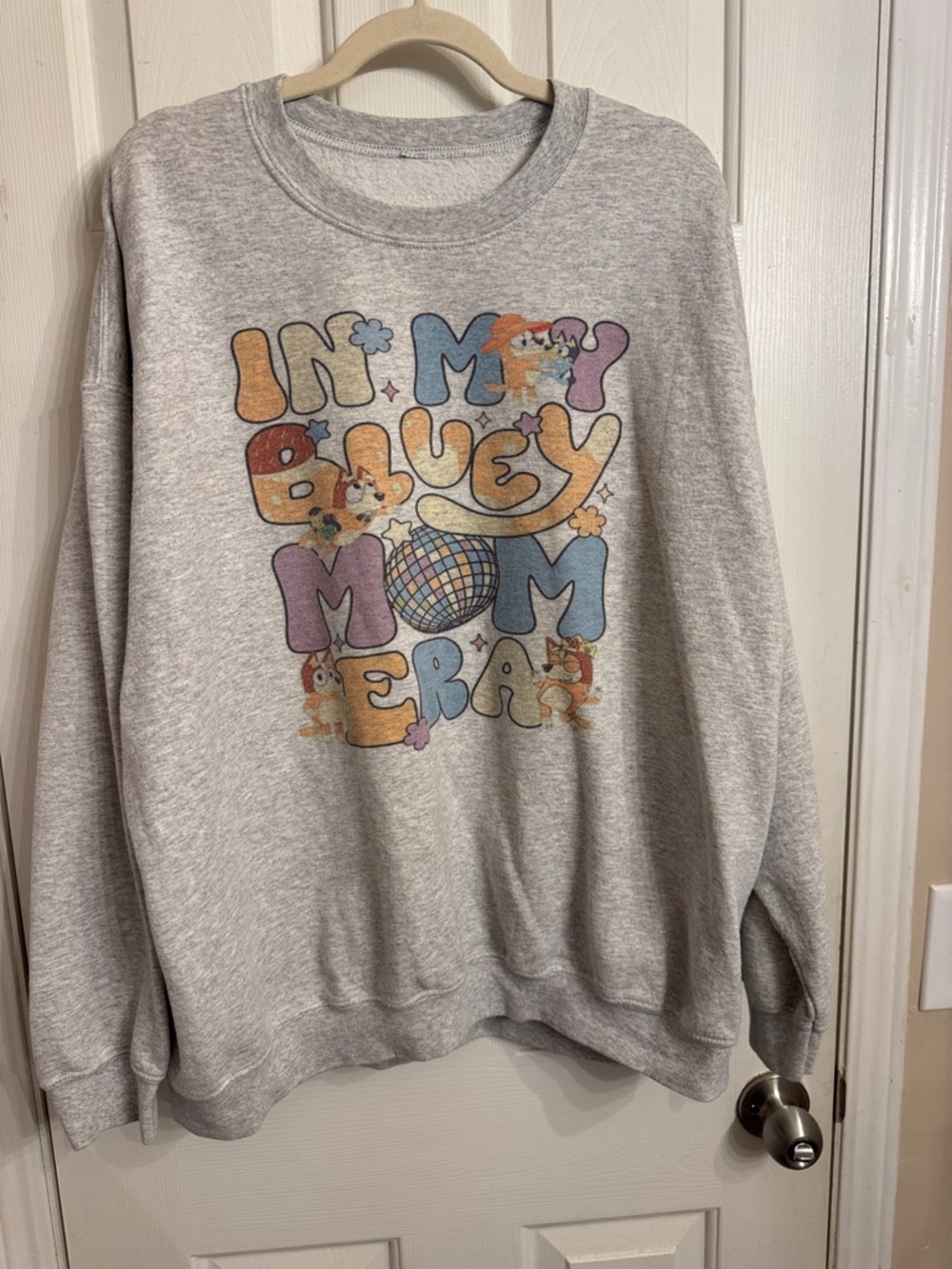 Gray Graphic Crewneck Sweatshirt - 'In My Bluey Mom Era'